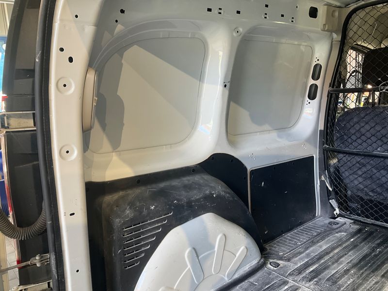 Renault Kangoo 1.5 BLUE dCi Rapid Extra 2021 – снимка 31
