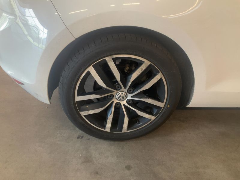 Volkswagen Golf VII 1.6 TDI Lounge BlueMotion Tech 2015 – снимка 9