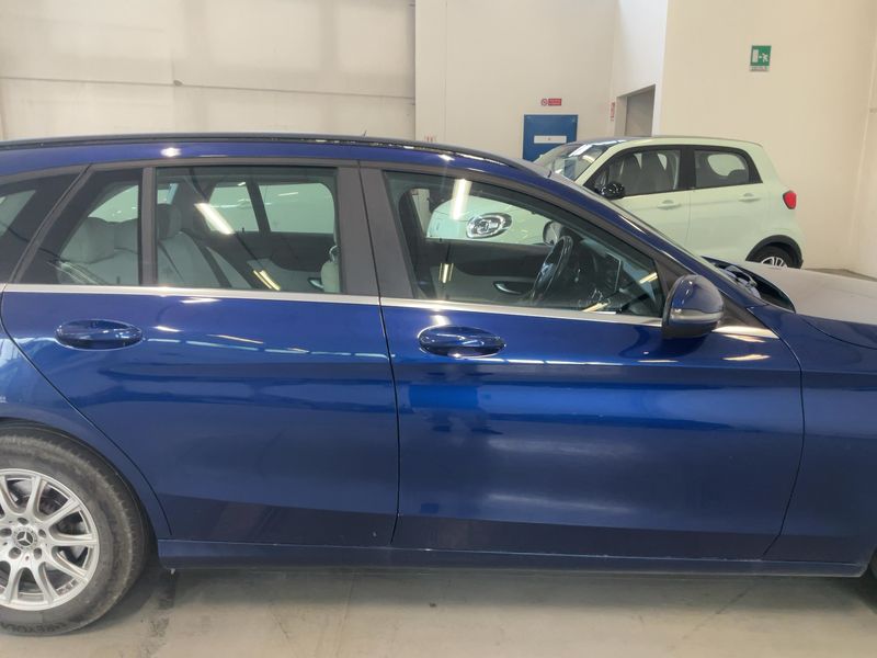 Mercedes-Benz C-Klasse C 180 d T BlueTEC Business 2018 – снимка 10