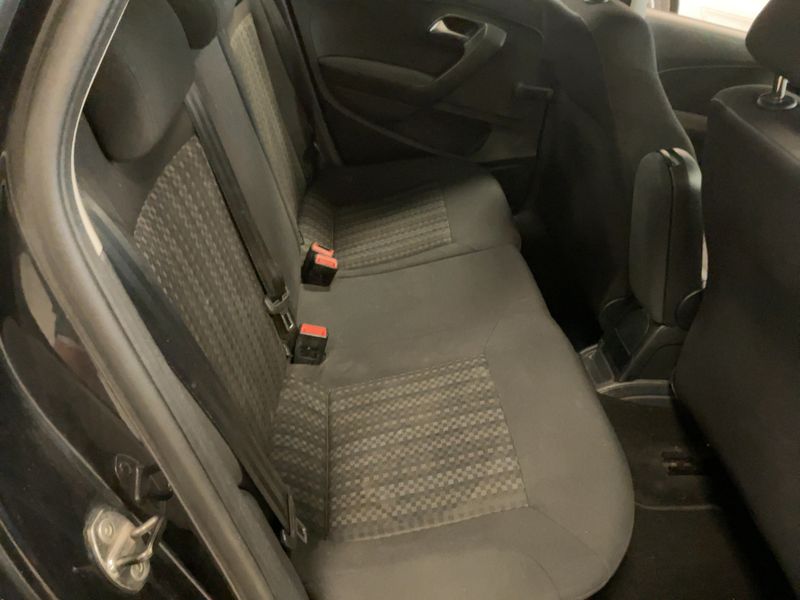 Volkswagen Polo 1.4 TDI Trendline BlueMotion Tech 2017 – снимка 19