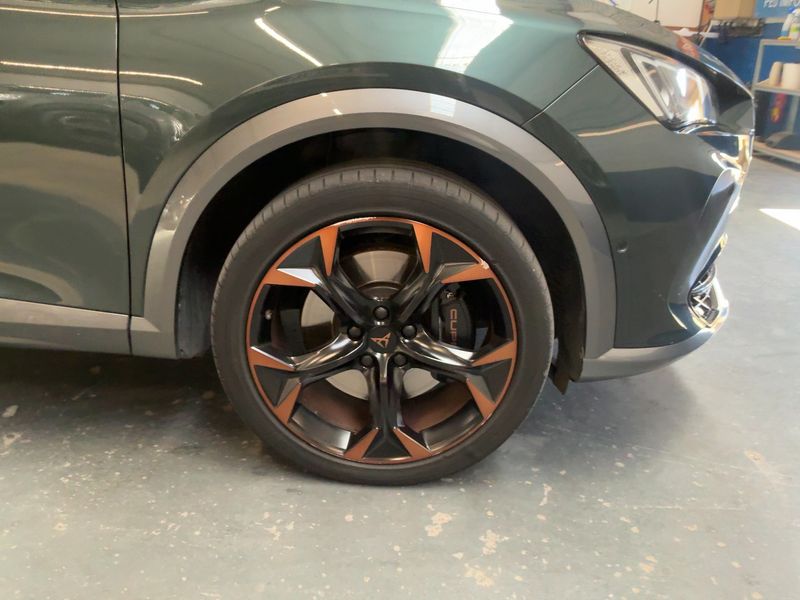 Cupra Formentor 1.4 e-HYBRID VZ 2021 – снимка 11