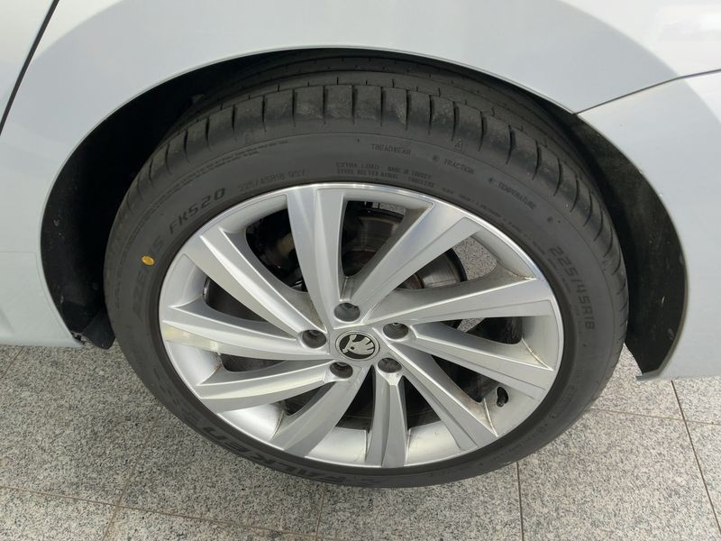 Skoda Octavia 2.0 TDI First Edition 2020 – снимка 5