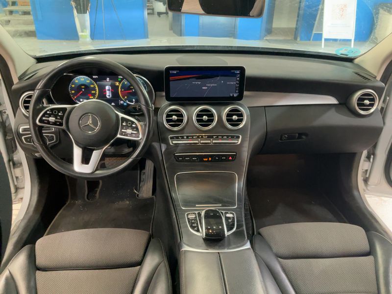Mercedes-Benz C-Klasse C 200 d AMG Line 2019 – снимка 17