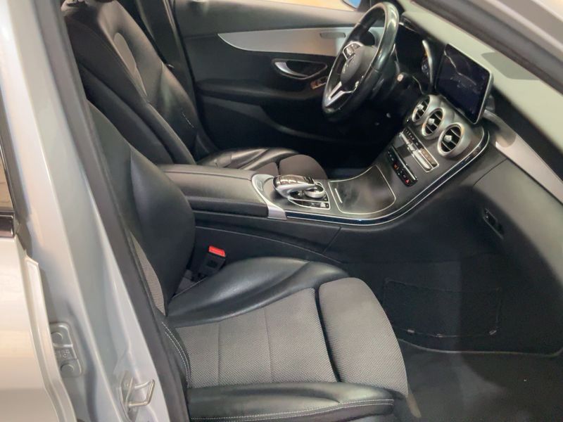 Mercedes-Benz C-Klasse C 200 d AMG Line 2019 – снимка 16