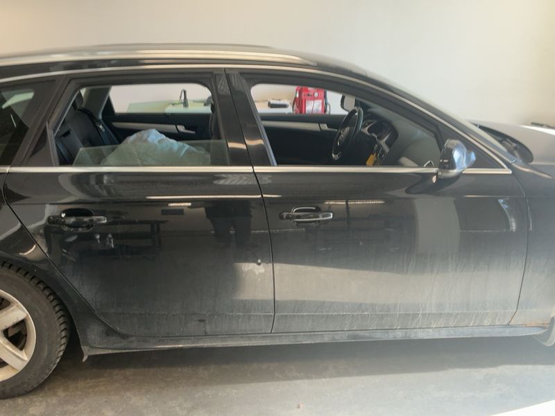 Audi A4 2.0 TDI 2012 – снимка 7