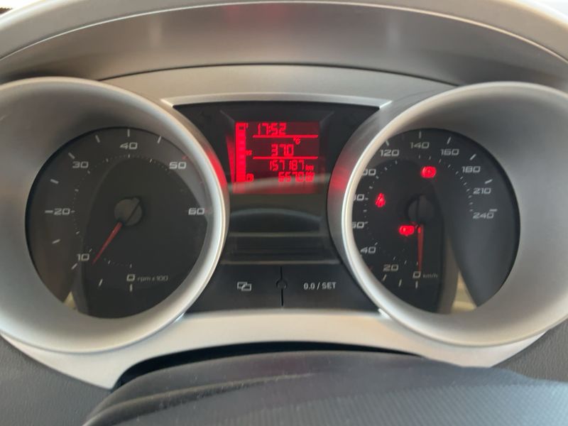 Seat Ibiza 1.6 TDI Good Stuff 2010 – снимка 18