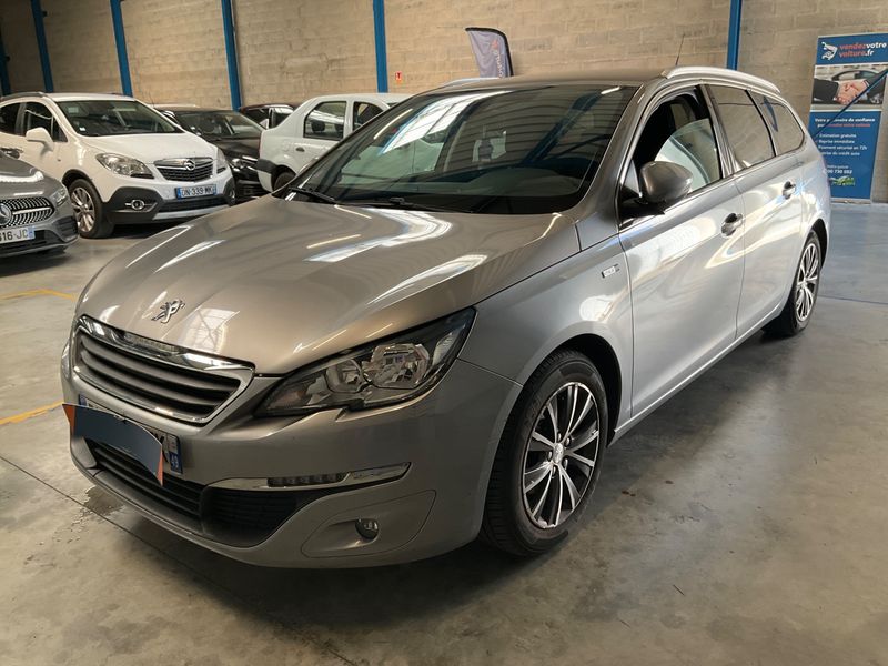 Peugeot 308 1.2 e-THP Style 2015 – снимка 1