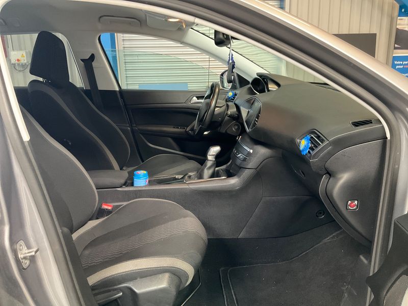 Peugeot 308 1.2 e-THP Style 2015 – снимка 3