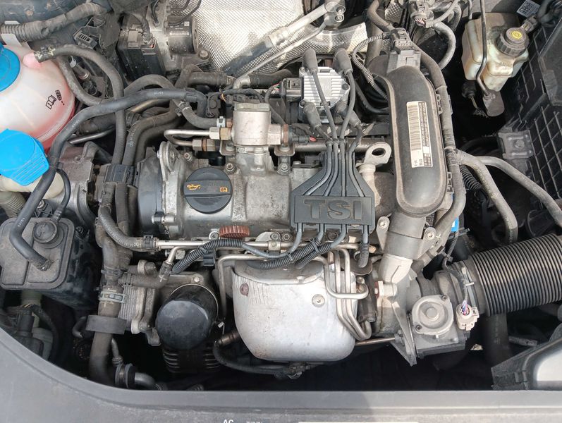 Volkswagen Golf VI Plus 1.2 TSI Trendline BlueMotion Tech 2010 – снимка 8