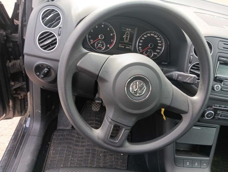 Volkswagen Golf VI Plus 1.2 TSI Trendline BlueMotion Tech 2010 – снимка 11