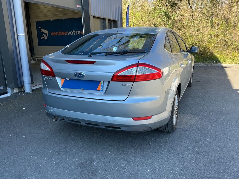 Ford Mondeo 2.0 TDCi Titanium 2008 – снимка 2