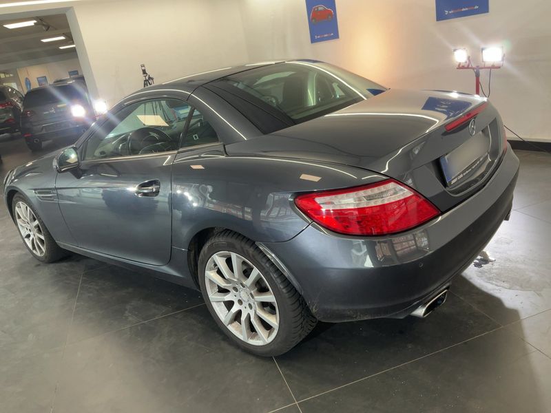 Mercedes-Benz SLK-Klasse SLK 200 BlueEfficiency 2011 – снимка 6