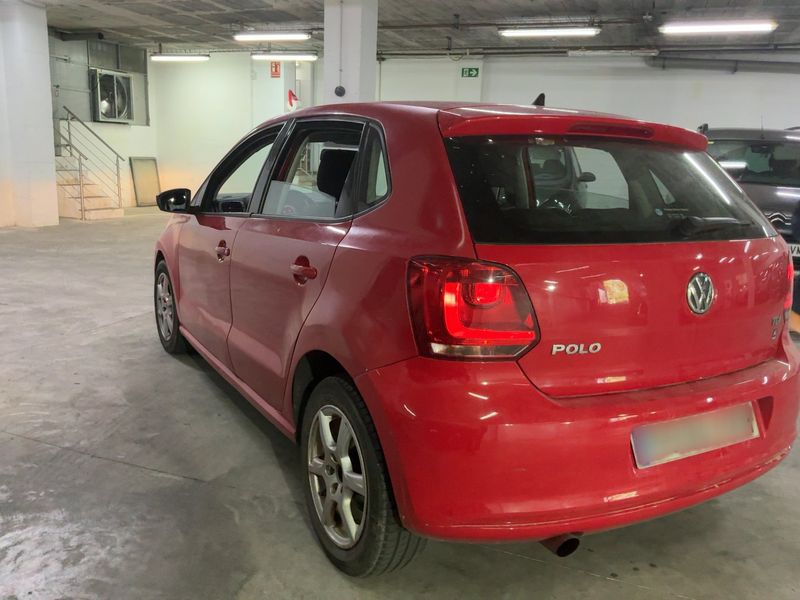 Volkswagen Polo 1.6 TDI Advance 2011 – снимка 6