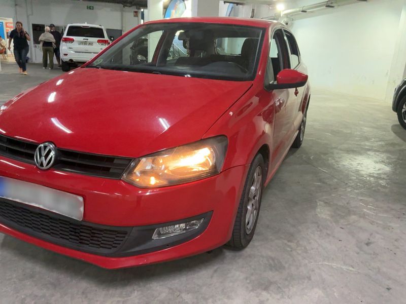 Volkswagen Polo 1.6 TDI Advance 2011 – снимка 1