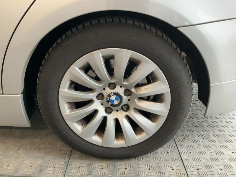 BMW 3er 318d 2012 – снимка 17