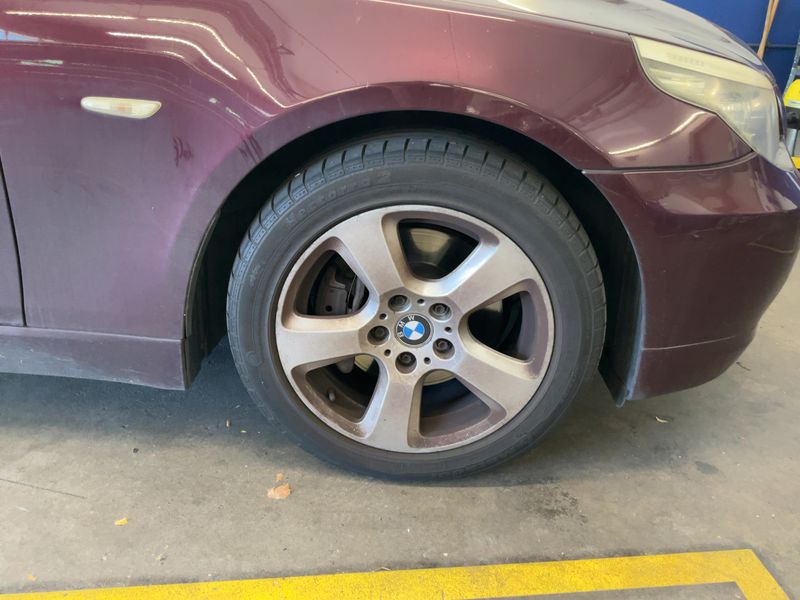 BMW 5er 525i xDrive 2008 – снимка 11
