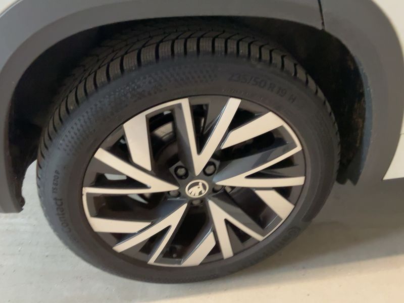 Skoda Kodiaq 2.0 TDI Sportline 4x4 2024 – снимка 9