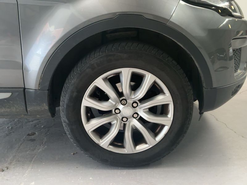 Land Rover Evoque 2.0 ed4 SE Dynamic 2016 – снимка 11