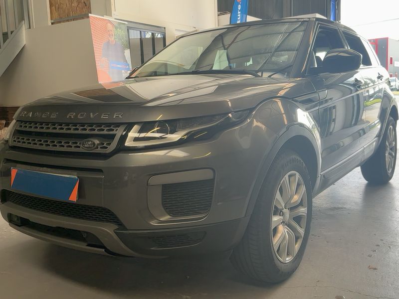 Land Rover Evoque 2.0 ed4 SE Dynamic 2016 – снимка 2