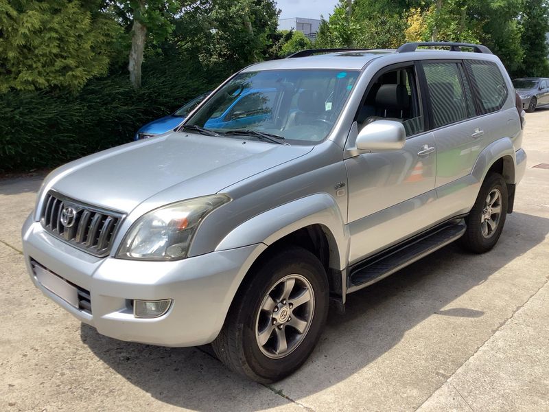 Toyota Land Cruiser 3.0 D-4D 2009 – снимка 2