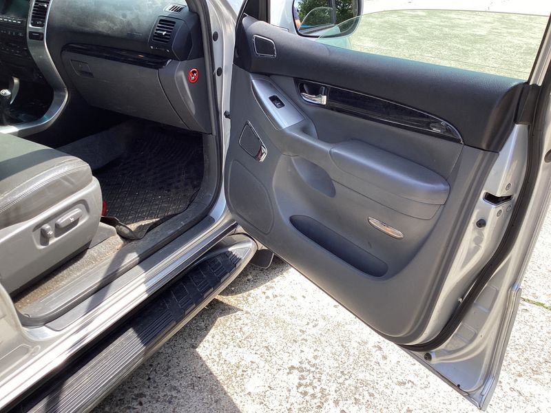 Toyota Land Cruiser 3.0 D-4D 2009 – снимка 40