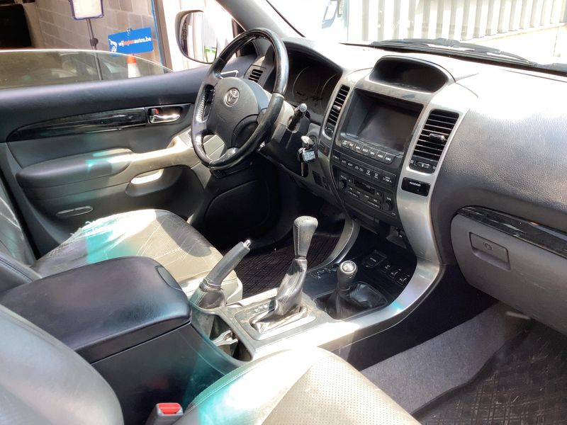 Toyota Land Cruiser 3.0 D-4D 2009 – снимка 16