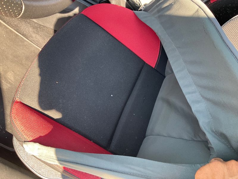 Peugeot 207 1.6 HDi Serie 64 2011 – снимка 33