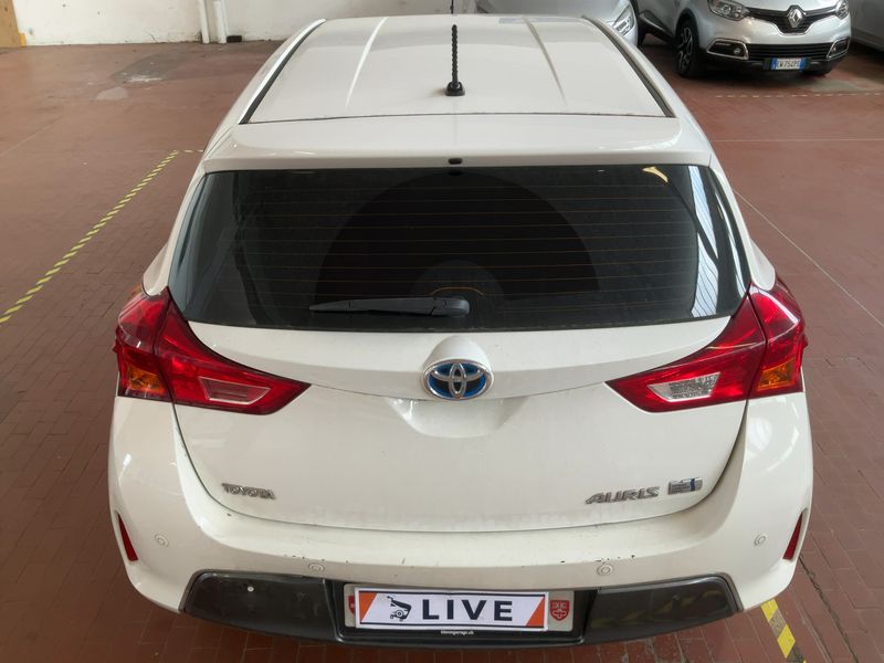 Toyota Auris 1.8 Hybrid Lounge 2014 – снимка 7