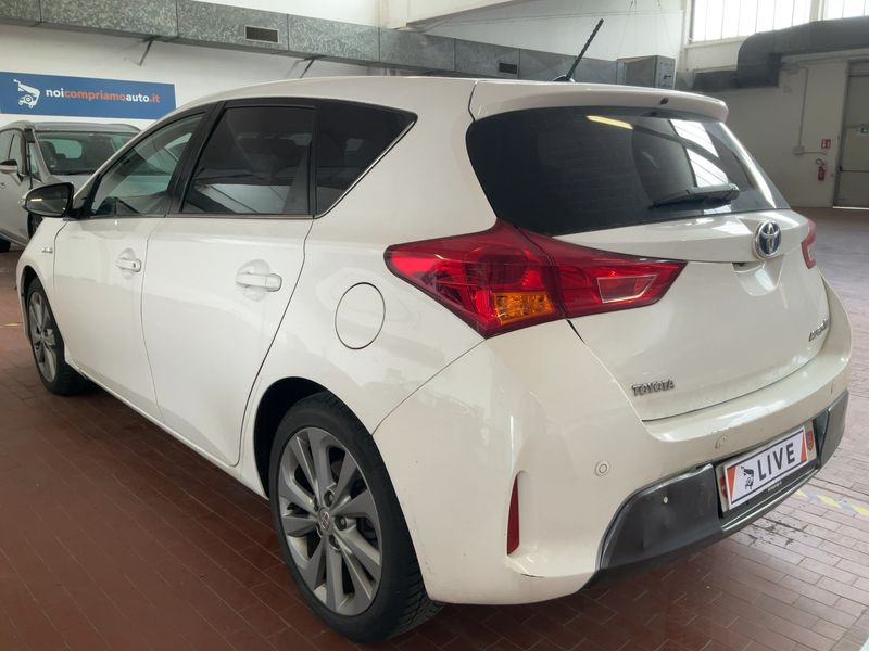 Toyota Auris 1.8 Hybrid Lounge 2014 – снимка 6