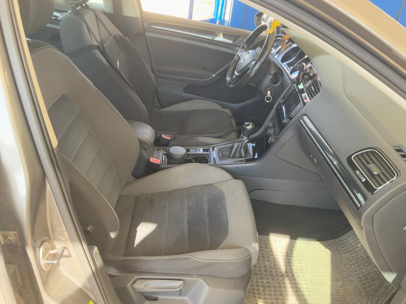 Volkswagen Golf VII 2.0 TDI Highline BlueMotion Tech 2013 – снимка 16