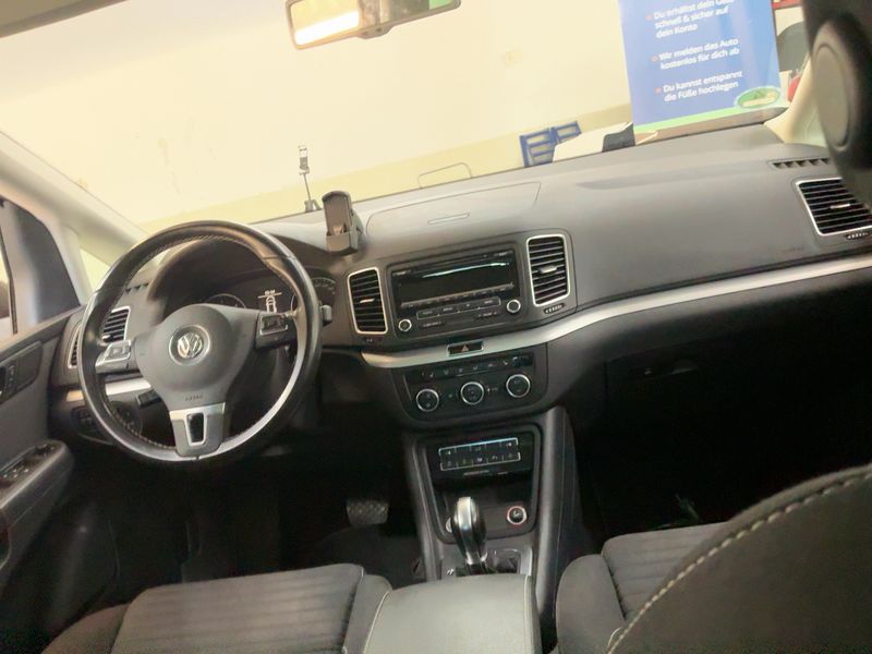 Volkswagen Sharan 2.0 TDI Cup BlueMotion Tech 2014 – снимка 18