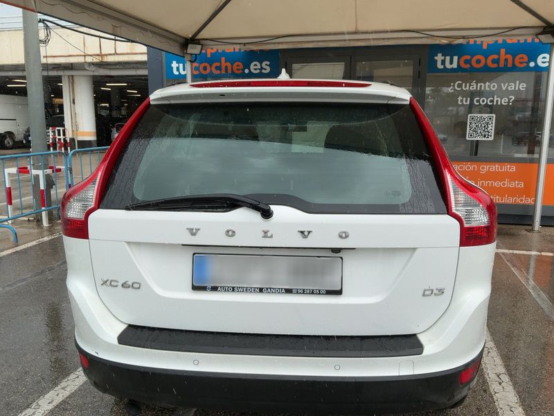 Volvo XC60 2.0 D3 Kinetic 2WD 2013 – снимка 7