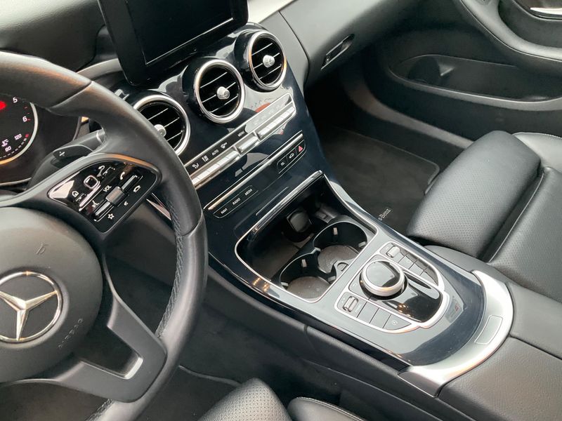 Mercedes-Benz C-Klasse C 220 d T 4Matic 2019 – снимка 26