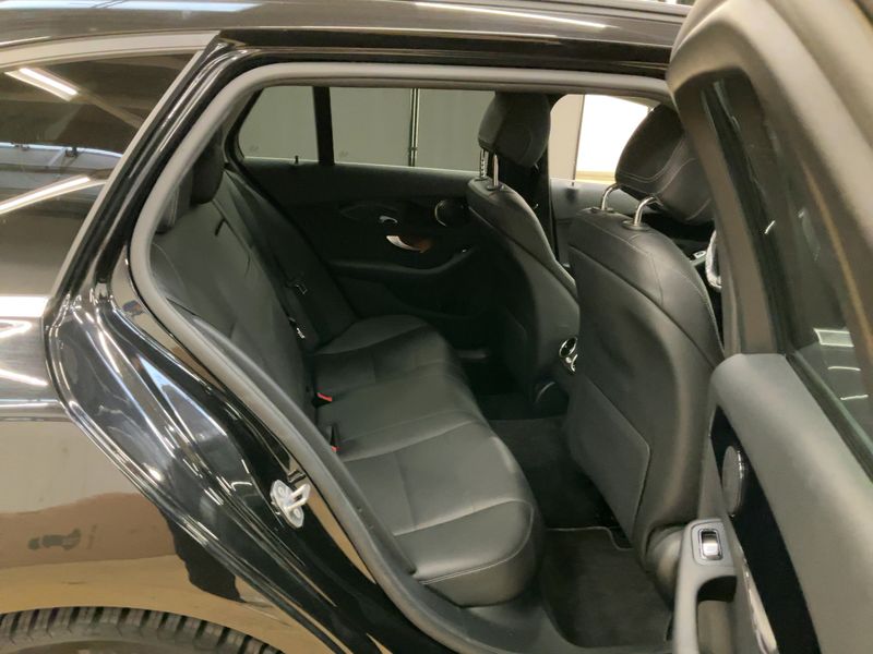 Mercedes-Benz C-Klasse C 220 d T 4Matic 2019 – снимка 19