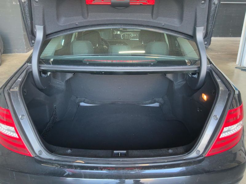 Mercedes-Benz C-Klasse C 180 CDI BlueEfficiency Classic 2013 – снимка 15