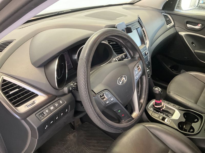 Hyundai Santa Fe 2.2 CRDi Style 4WD 2016 – снимка 21