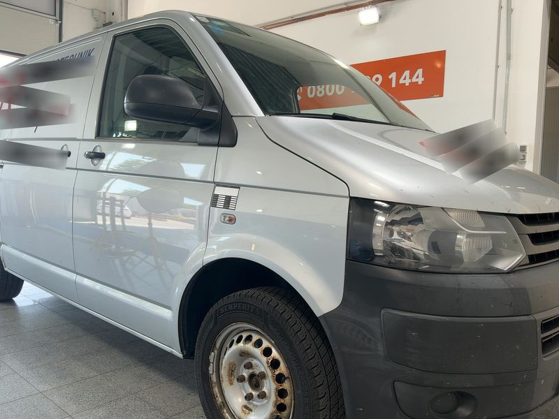 Volkswagen T5 Transporter 2.0 TDI Kasten 2014 – снимка 12
