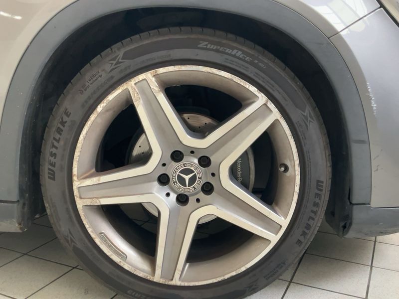 Mercedes-Benz GLA-Klasse GLA 200 d Premium 2018 – снимка 11