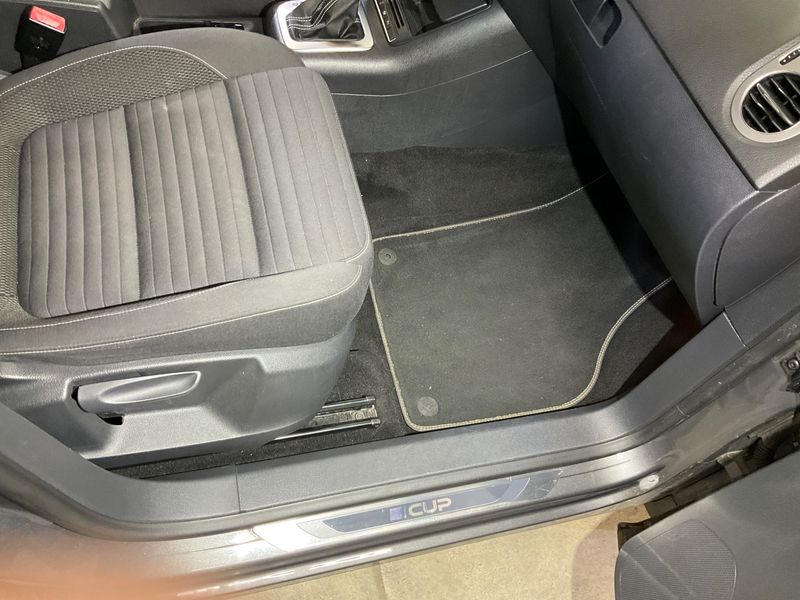 Volkswagen Tiguan 1.4 TSI Cup Sport & Style BlueMotion Tech 2014 – снимка 30