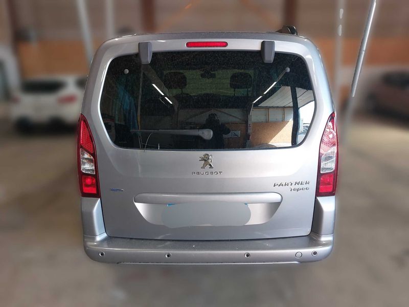 Peugeot Partner 1.2 PureTech Style 2017 – снимка 4