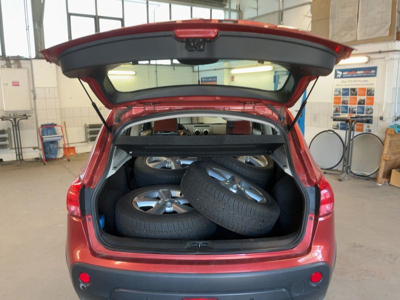 Nissan Qashqai 1.6 Acenta 2007 – снимка 16