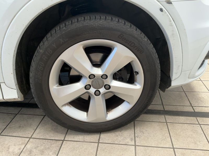 Audi Q3 2.0 TDI 2013 – снимка 11