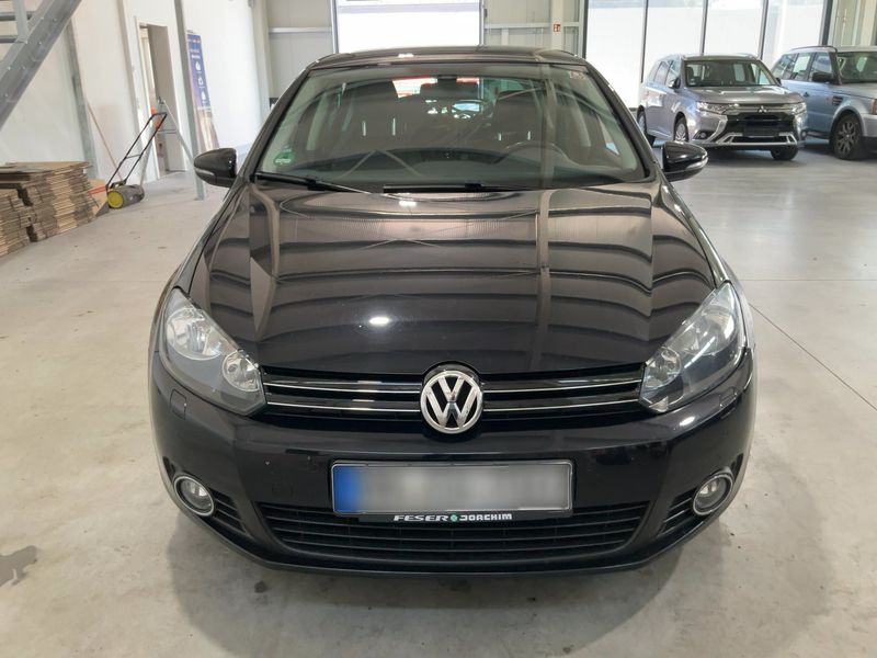 Volkswagen Golf VI 1.6 TDI Team BlueMotion Tech 2010 – снимка 14