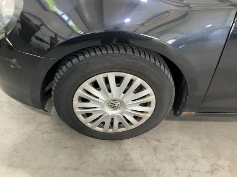 Volkswagen Golf VI 1.6 TDI Team BlueMotion Tech 2010 – снимка 3