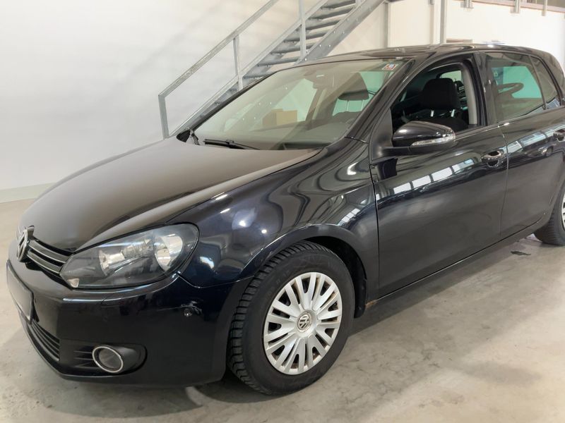 Volkswagen Golf VI 1.6 TDI Team BlueMotion Tech 2010 – снимка 1