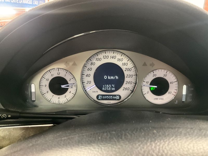 Mercedes-Benz E-Klasse E 220 CDI Avantgarde 2007 – снимка 13