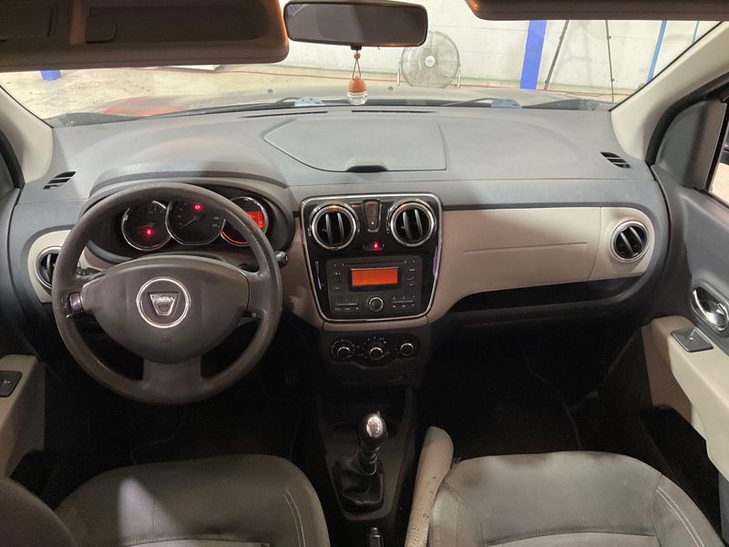 Dacia Lodgy 1.5 dCi Diesel Laureate 2013 – снимка 17