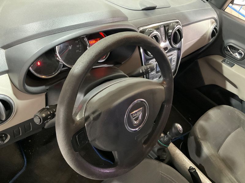 Dacia Lodgy 1.5 dCi Diesel Laureate 2013 – снимка 24