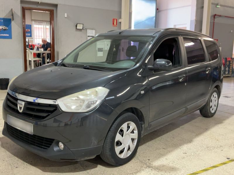 Dacia Lodgy 1.5 dCi Diesel Laureate 2013 – снимка 1