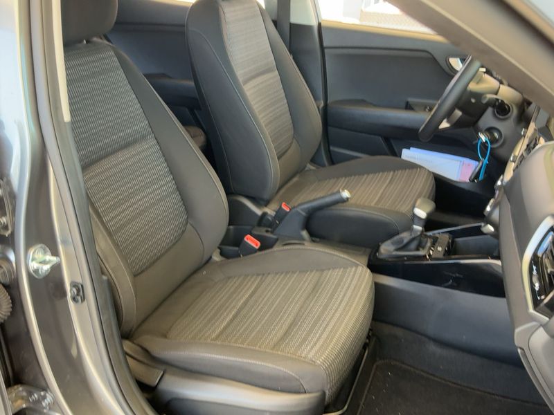 Kia Stonic 1.0 TGDI Edition 7 2025 – снимка 16